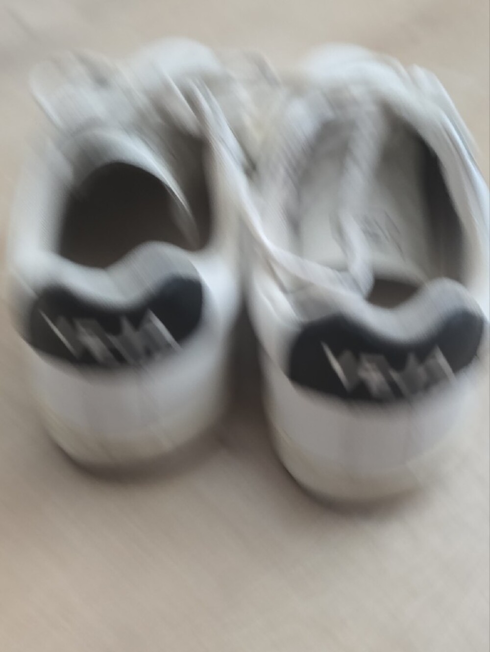 Veja White and Black Low-Top Leather Sneakers - Picture 5 of 5